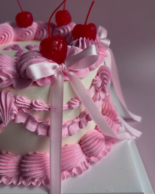 Round: Vintage Babe BYPATRI